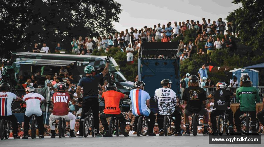 芒果体育直播官网风雨同舟，共创辉煌！